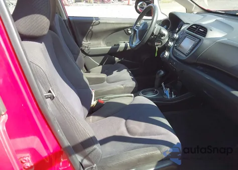 2013 Honda Fit Sport из США, поврежденный, VIN JHMGE8H66DC046037